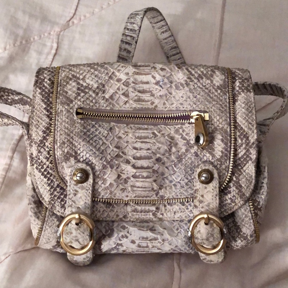 HENRI BENDEL *collectible*!! Snakeskin Crossbody